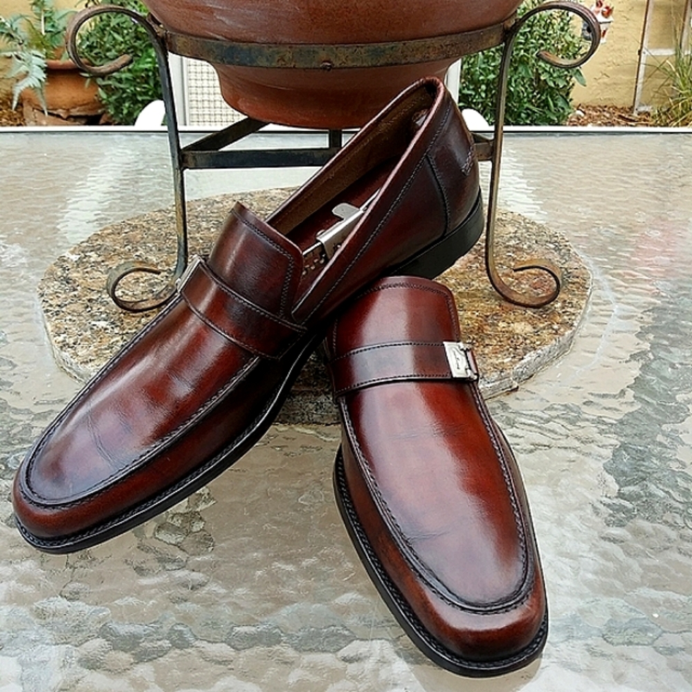 !!!!!SOLD!!!!!  Salvatore Ferragamo Brown Slip Ons - Picture 3 of 14